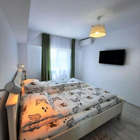 Hotel Casa Calin Crișan Zewnętrze zdjęcie