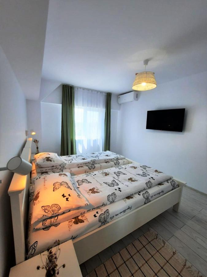 Hotel Casa Calin Crișan Zewnętrze zdjęcie